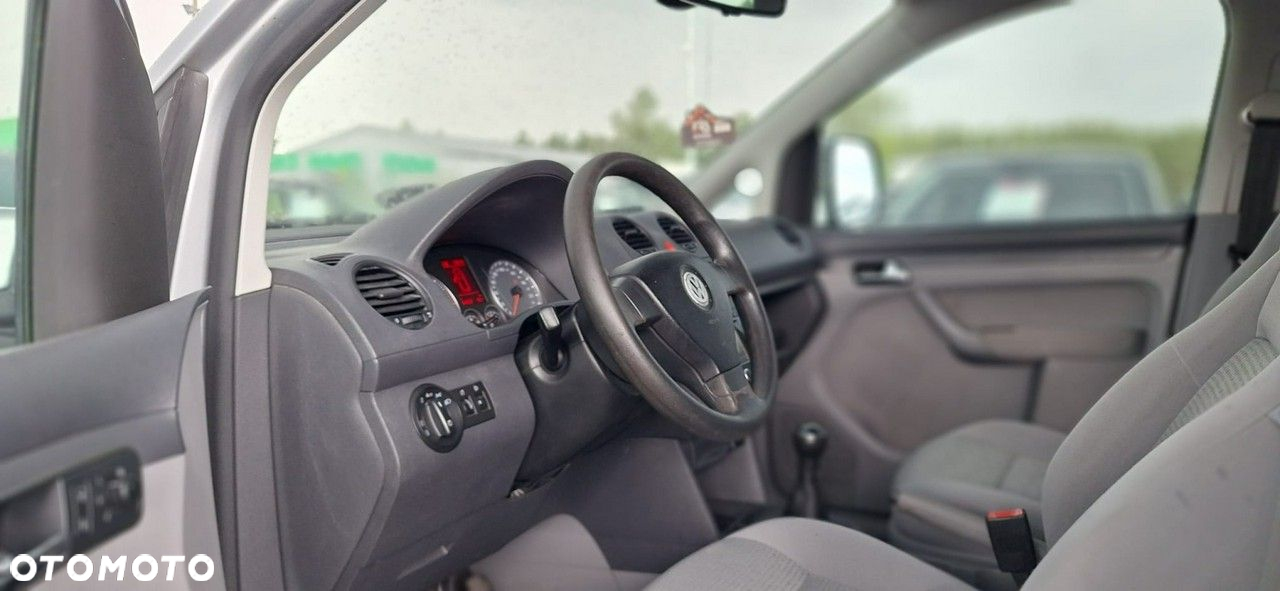 Volkswagen Caddy - 8