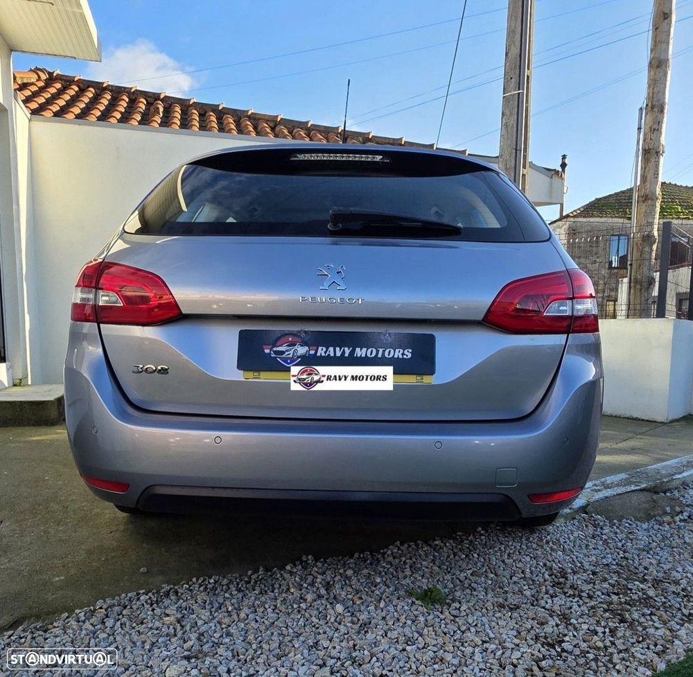 Peugeot 308 1.2 PureTech Active - 12