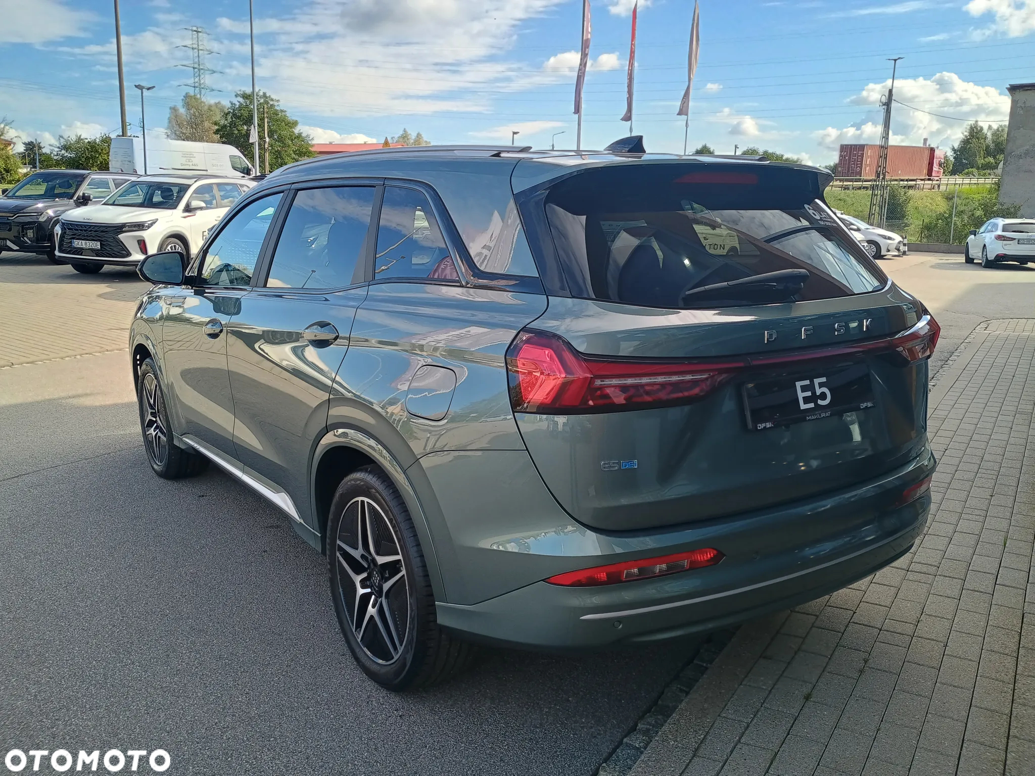 DFSK e5 1.5 PHEV Prestige E-CVT - 4
