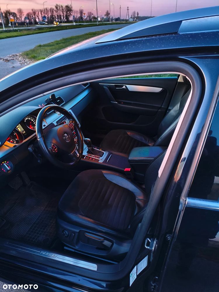 Volkswagen Passat 2.0 TDI Comfortline DSG - 18