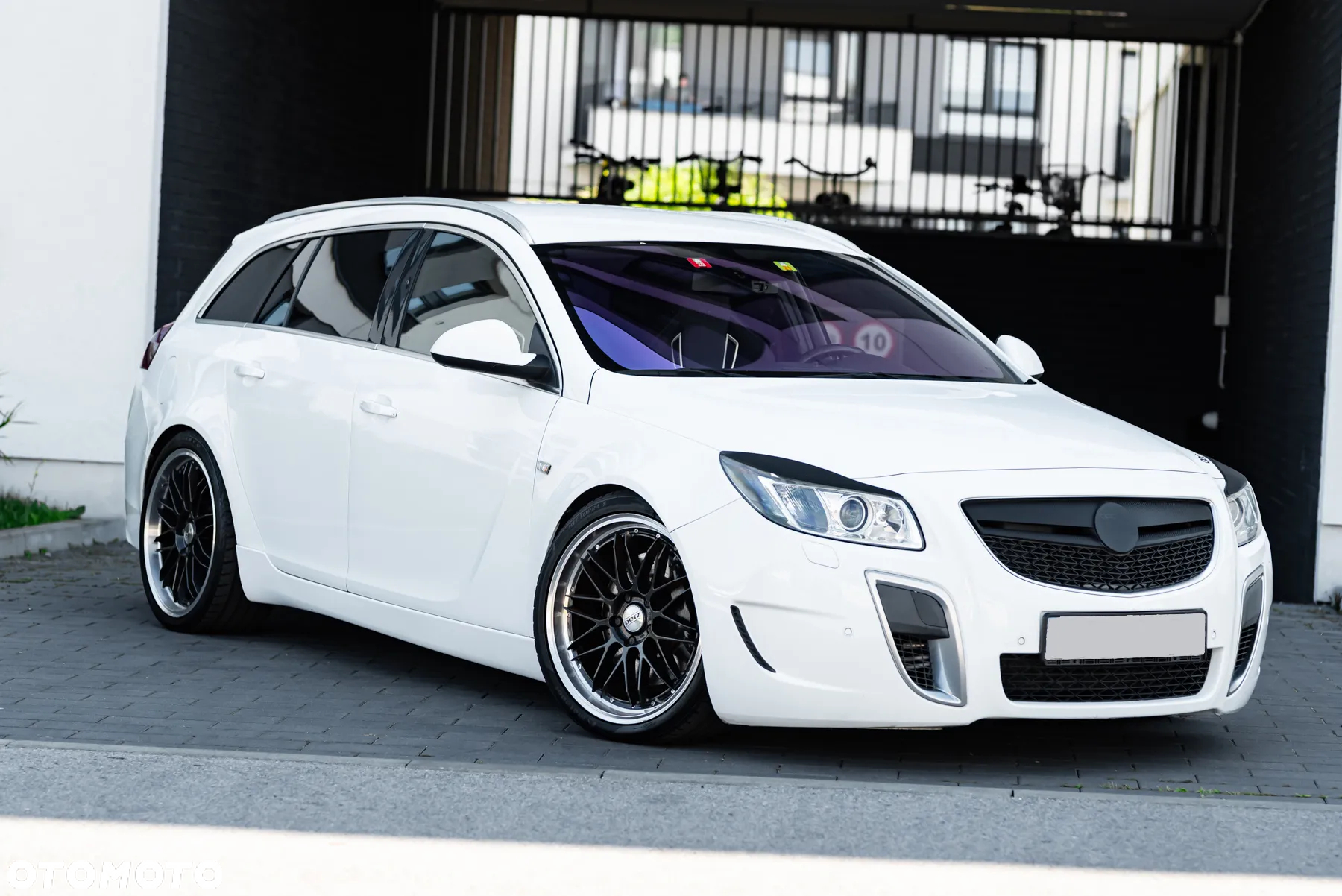 Opel Insignia 2.8 V6 Turbo 4x4 Sports Tourer OPC - 14