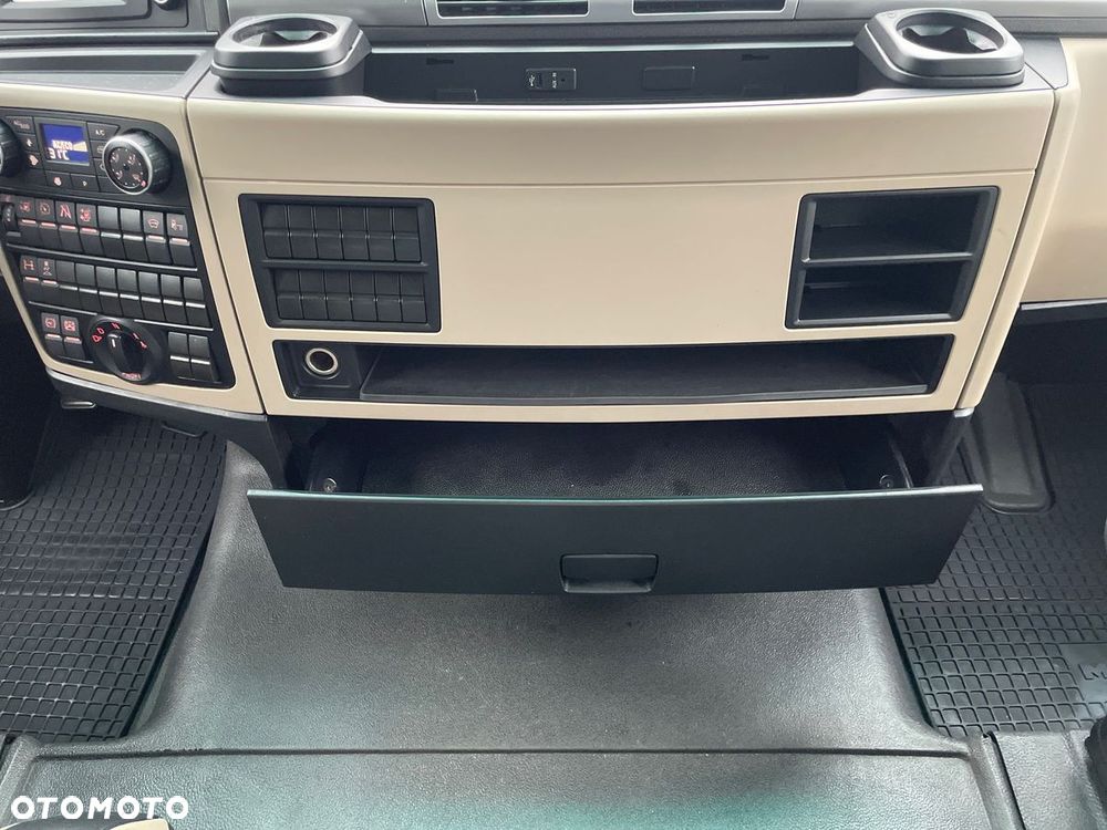 MAN TGX 18.470 4X2 BLS - 16