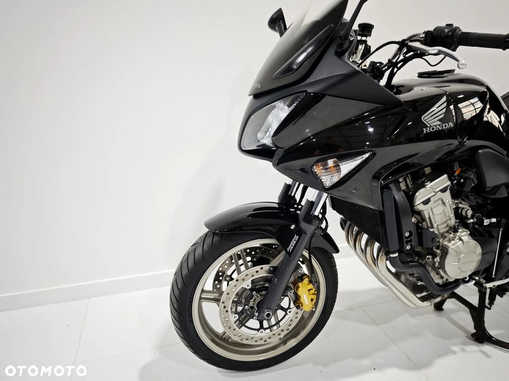 Honda CBF - 16