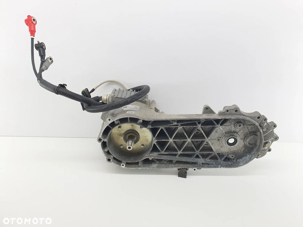 SILNIK ELEKTRYCZNY  PEUGEOT E-VIVACITY - 21