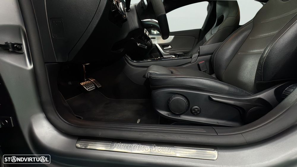 Mercedes-Benz CLA 250 e 8G-DCT Special Edition - 15