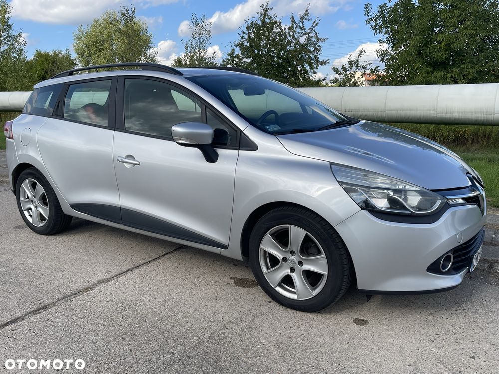 Renault Clio - 2