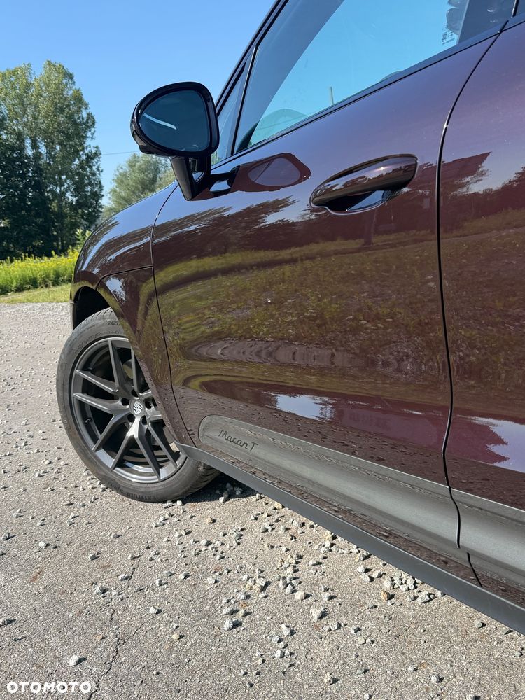 Porsche Macan T - 22