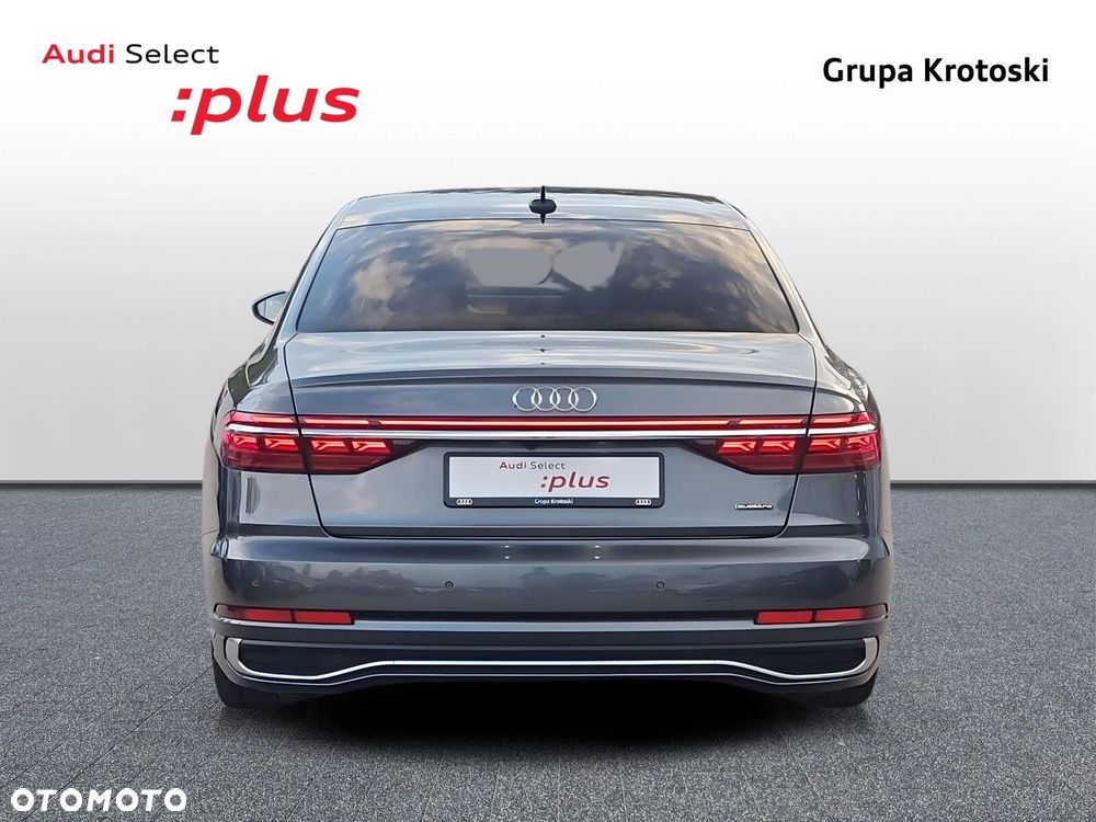 Audi A8 - 5