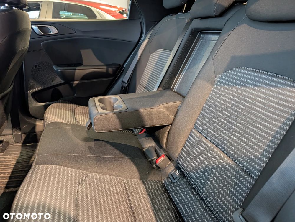 Kia XCeed 1.6 T-GDI M DCT - 26