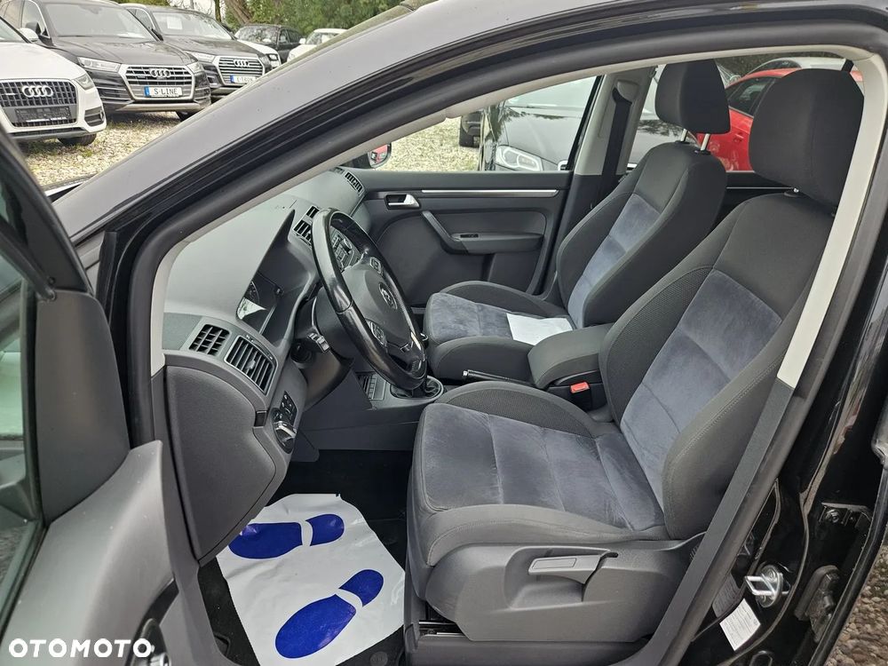 Volkswagen Touran 1.4 TSI BMT Highline - 8