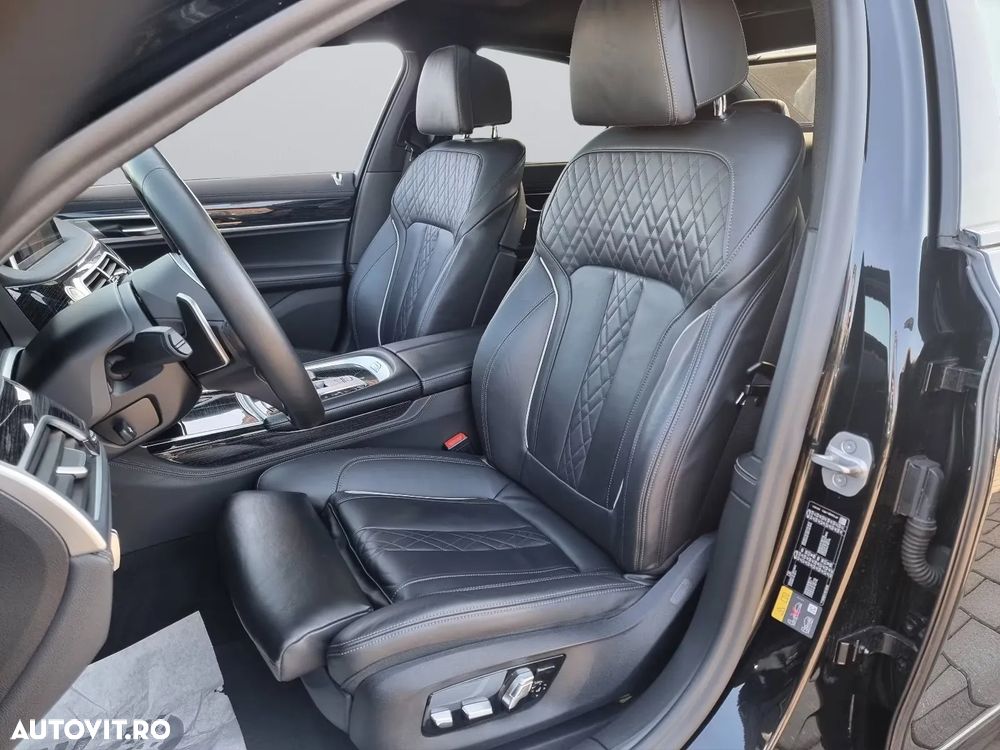 BMW Seria 7 745e - 7