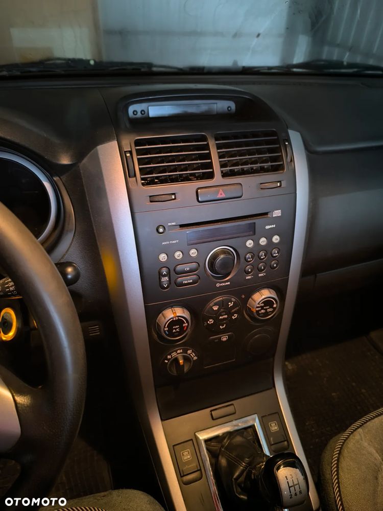 Suzuki Grand Vitara - 4