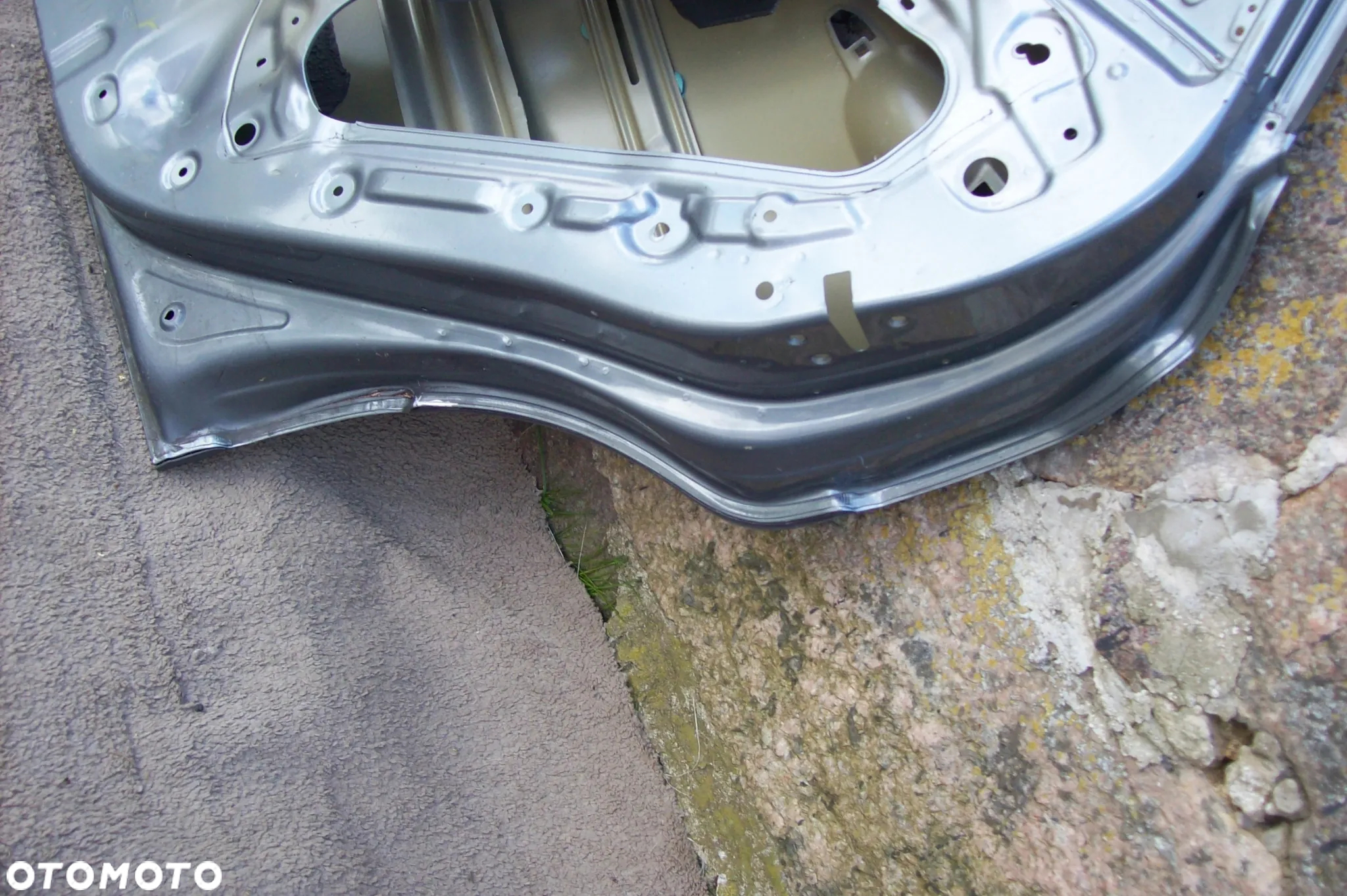 DRZWI TYLNE PRAWE HYUNDAI CONA ROK 16/22 - 7