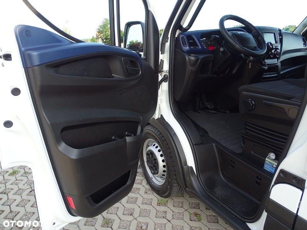 Iveco Daily 35S18 3.0 180 L4H2 Hi-Matic Brygadówka DOKA 6 Osób Polski Salon! UNIKAT!! HAUSER!! - 16