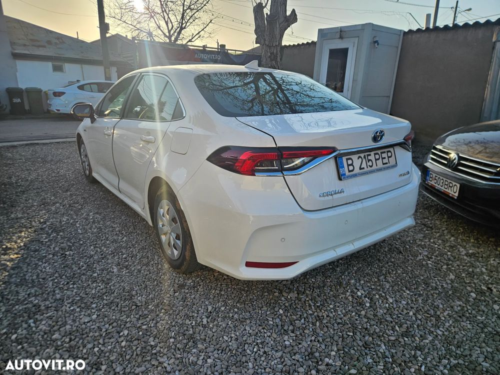 Toyota Corolla 1.8 HSD Business - 4