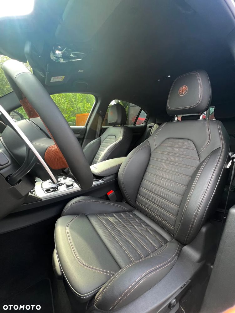 Alfa Romeo Stelvio 2.0 Turbo Intensa Q4 - 10
