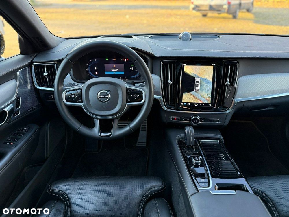 Volvo V90 T8 AWD Plug-In Hybrid R-Design - 15