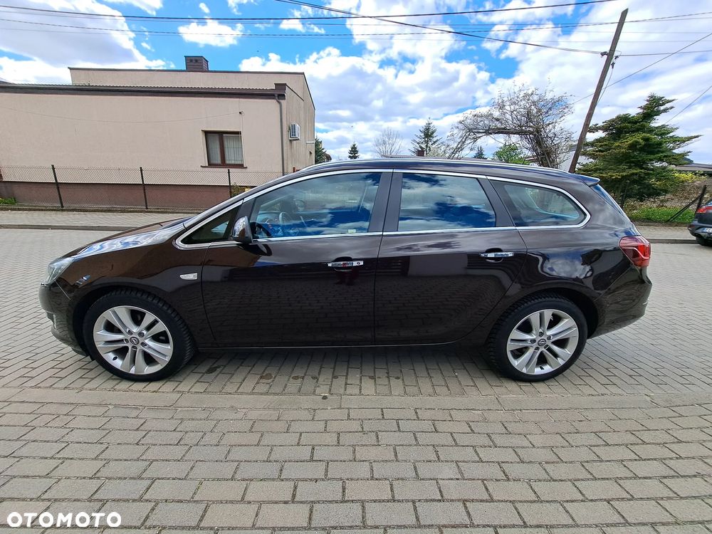 Opel Astra 1.7 CDTI Cosmo - 4