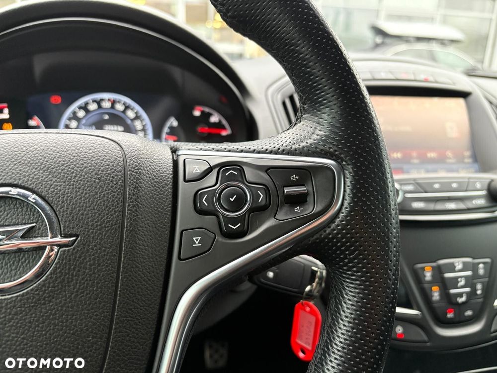 Opel Insignia - 14