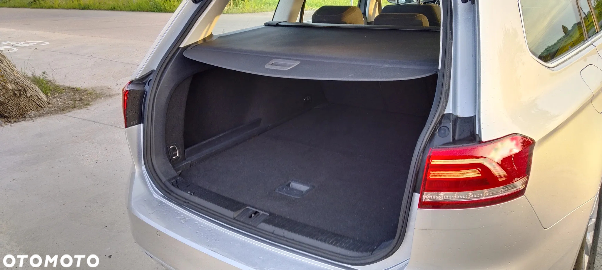 Volkswagen Passat Variant 2.0 TDI (BlueMotion Technology) Comfortline - 22