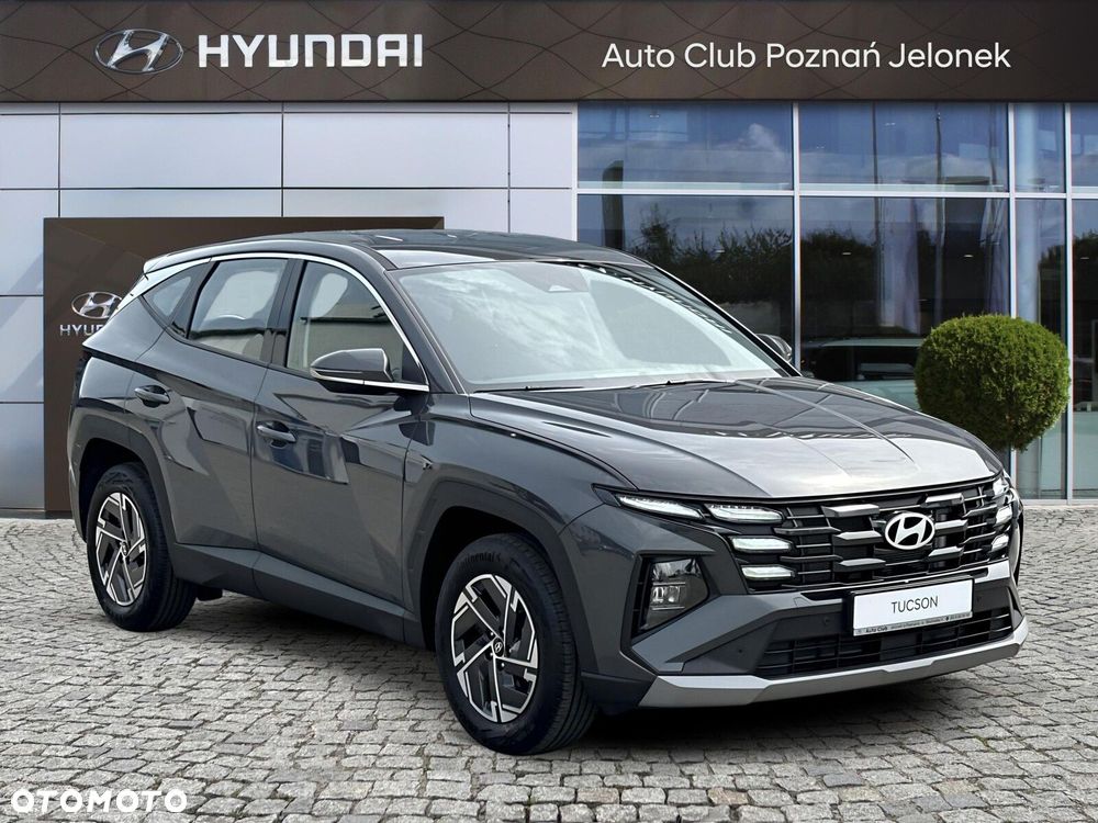 Hyundai Tucson - 2