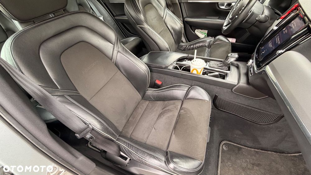 Volvo V90 D4 Geartronic R Design - 19