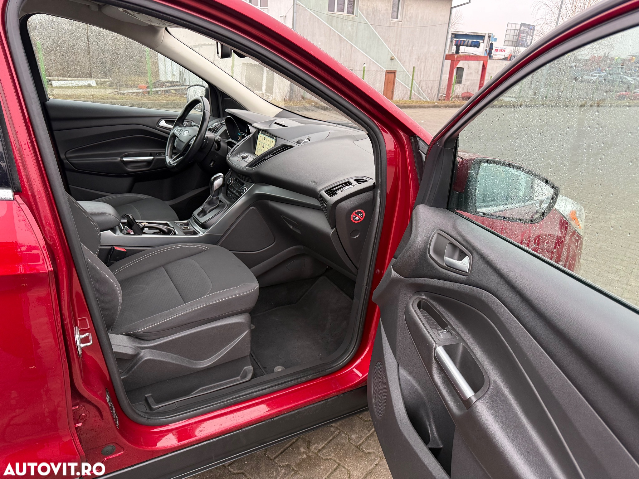 Ford Kuga 2.0 TDCi 4WD Powershift Titanium - 18