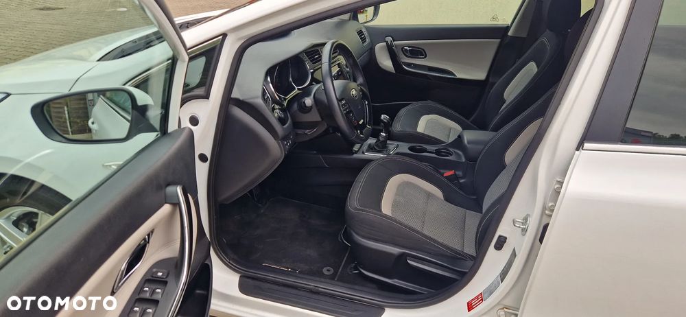 Kia Ceed 1.6 GDI Dream Team Edition - 7