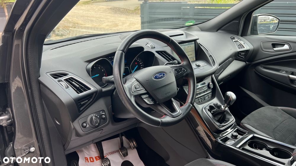 Ford Kuga 1.5 EcoBoost FWD ST-Line ASS GPF - 11