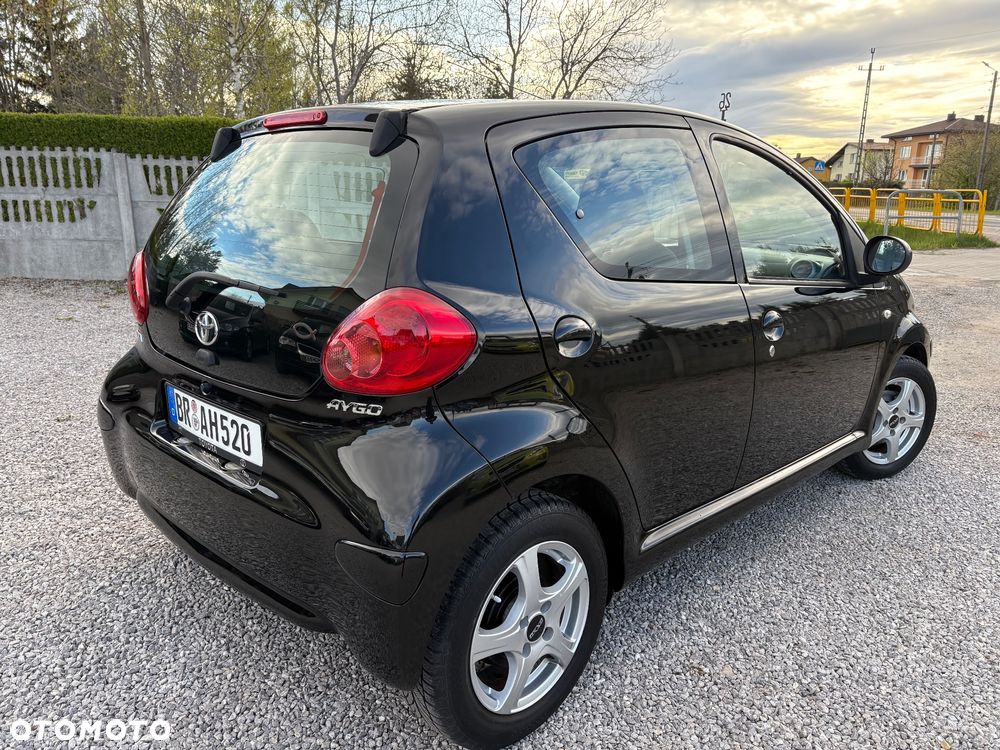 Toyota Aygo Cool - 8