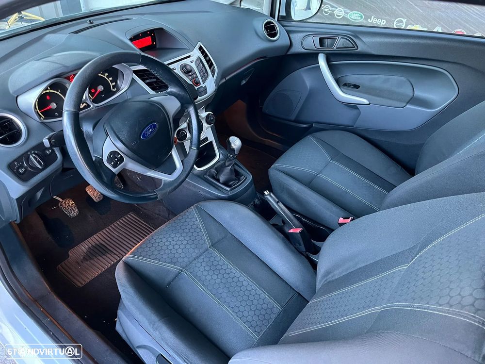 Ford Fiesta 1.25 Trend - 5
