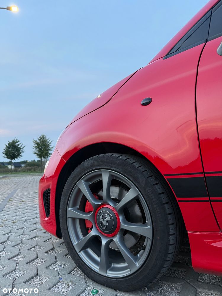 Abarth 595 1.4 T-Jet 16v - 17