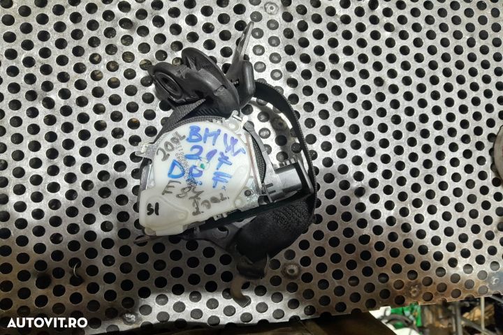 Centura siguranta fata dreapta 33059849 33059849 BMW Seria 1 E81/E82/ - 1