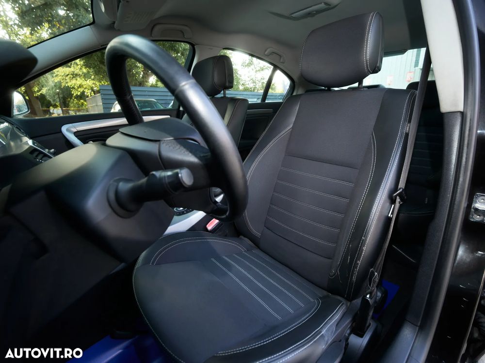 Renault Laguna ENERGY dCi 130 FAP Start-Stop Paris Business - 26
