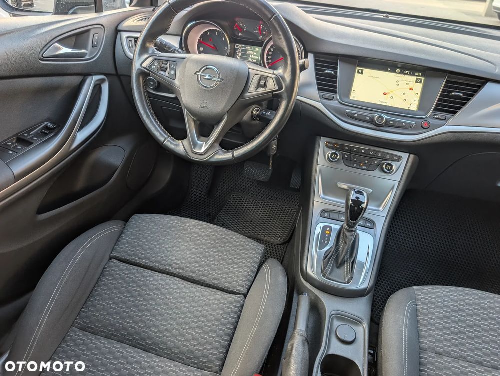 Opel Astra 1.6 D Start/Stop Automatik Dynamic - 27