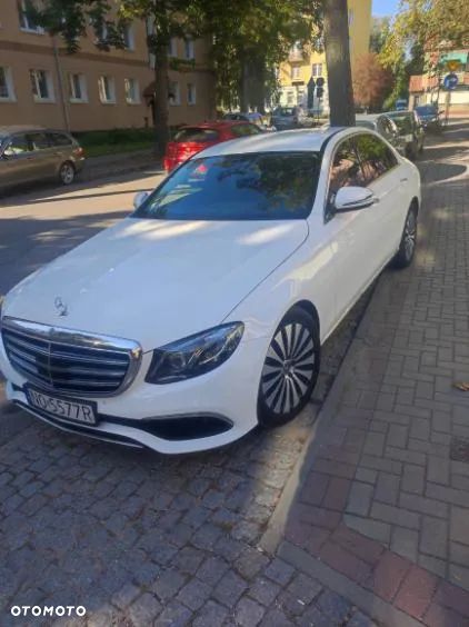 Mercedes-Benz Klasa E - 2