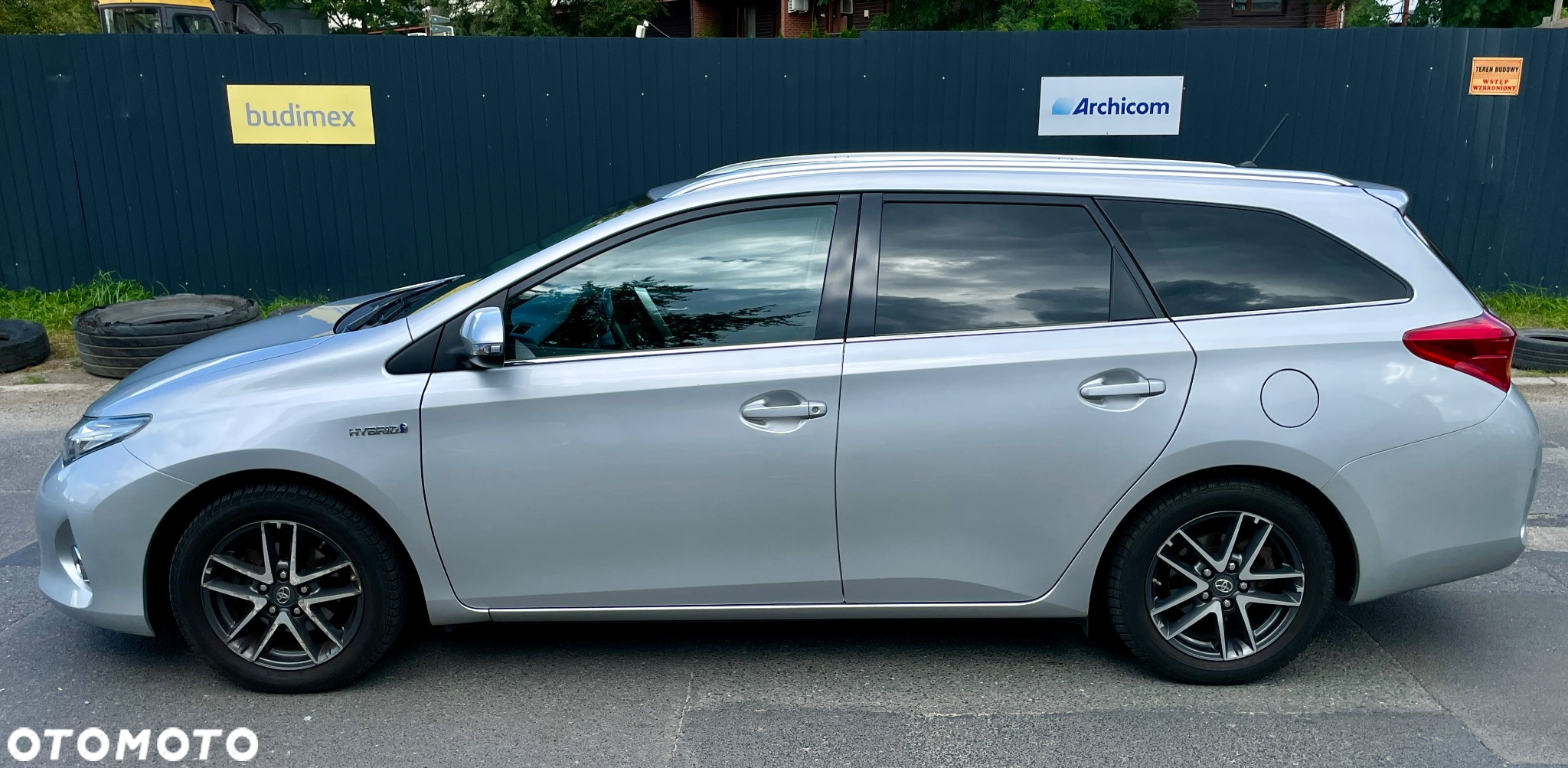 Toyota Auris - 2