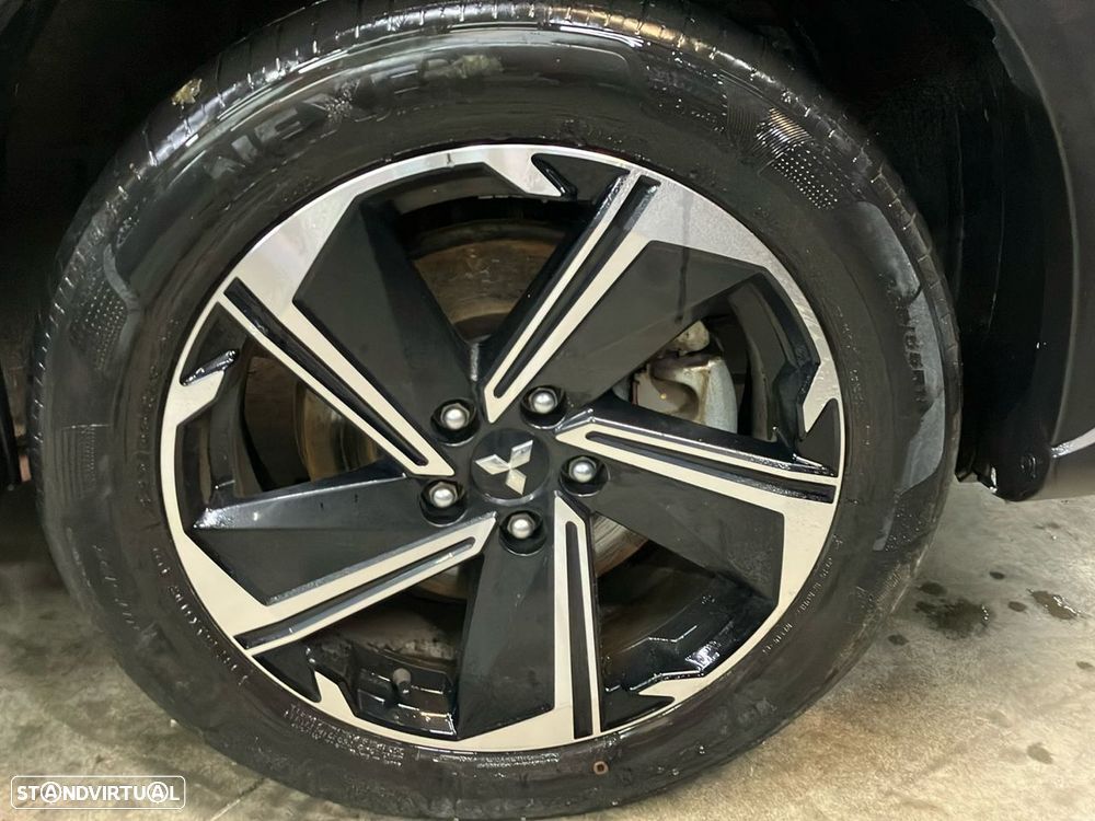 Mitsubishi Eclipse Cross 2.4 PHEV eMotion - 18