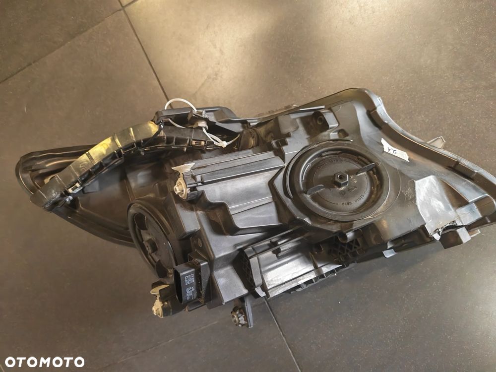 Lampa lewy przód Mercedes V-KLASA VITO  A4479065800 - 2