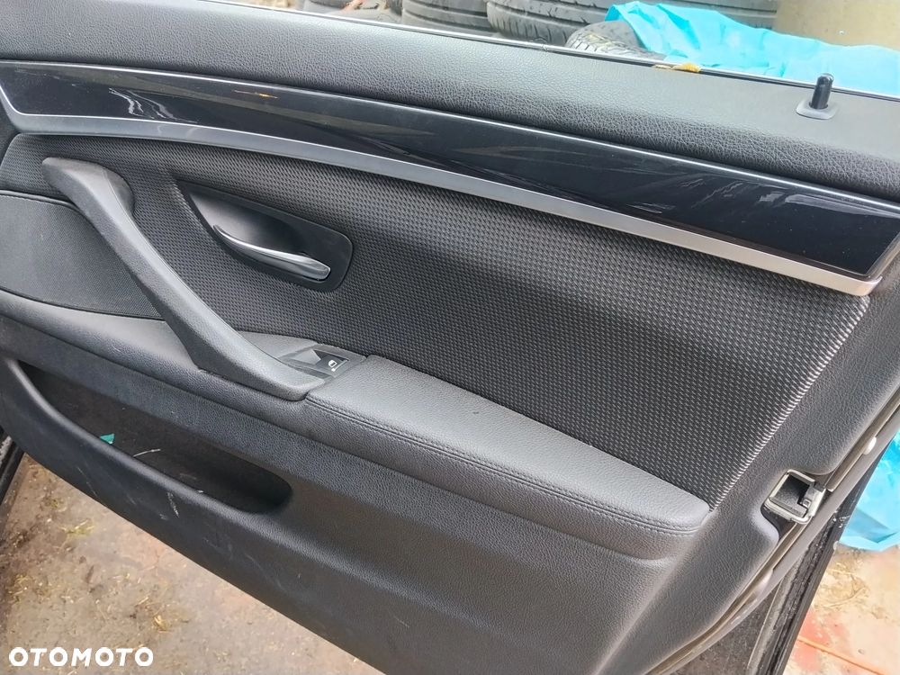 BMW Seria 5 - 12