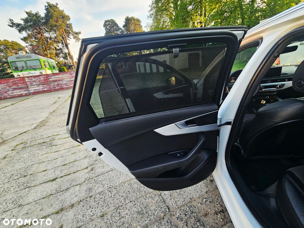 Audi A4 Avant 2.0 TDI Sport S tronic - 24