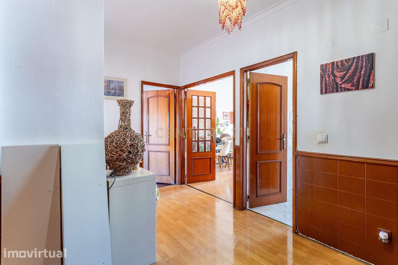 Fantástico Apartamento T3 com Excelente Luminosidade no Chapim, Odivel - Grande imagem: 4/16