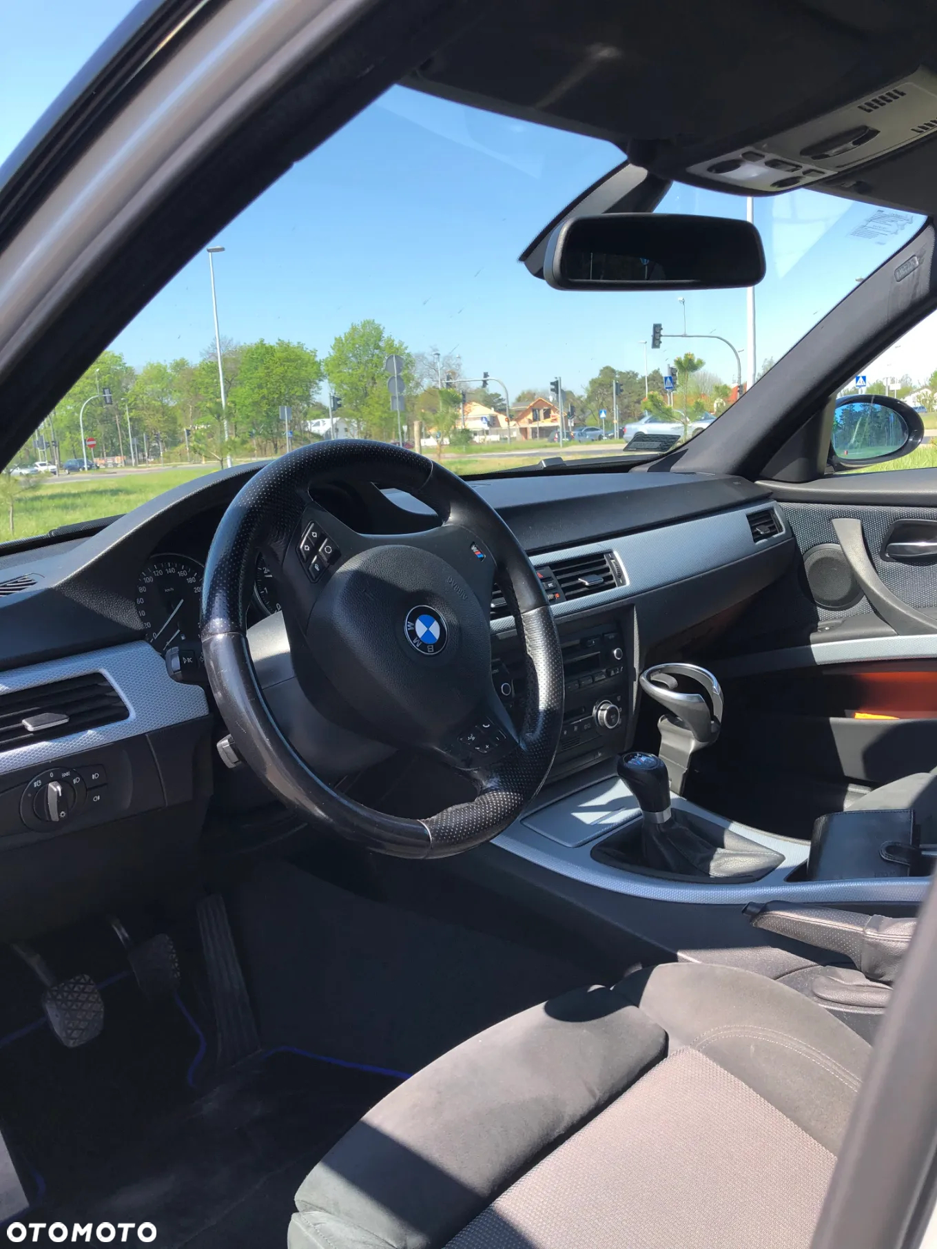 BMW Seria 3 325i - 3