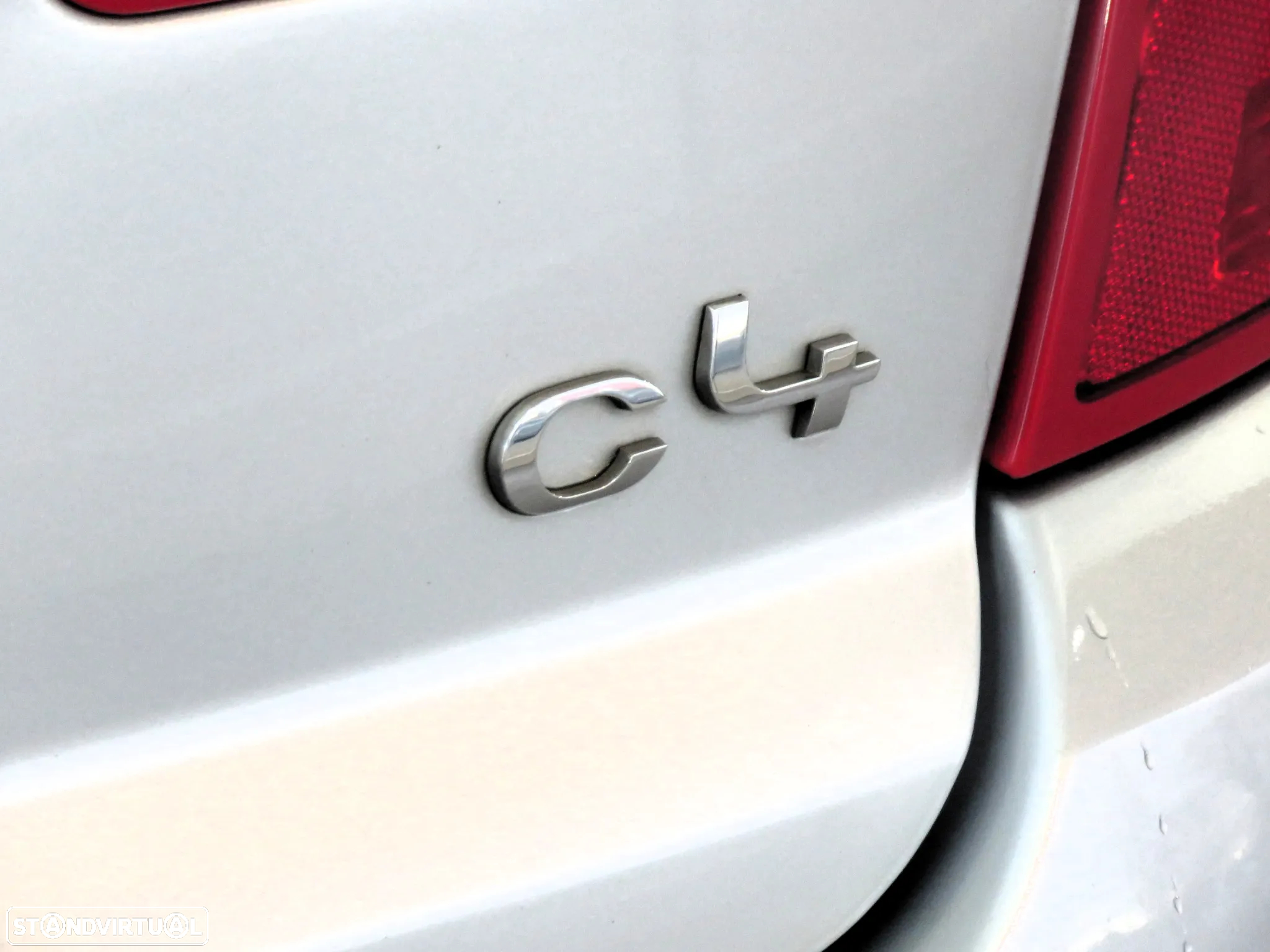 Citroën C4 1.6 HDi Attraction - 17