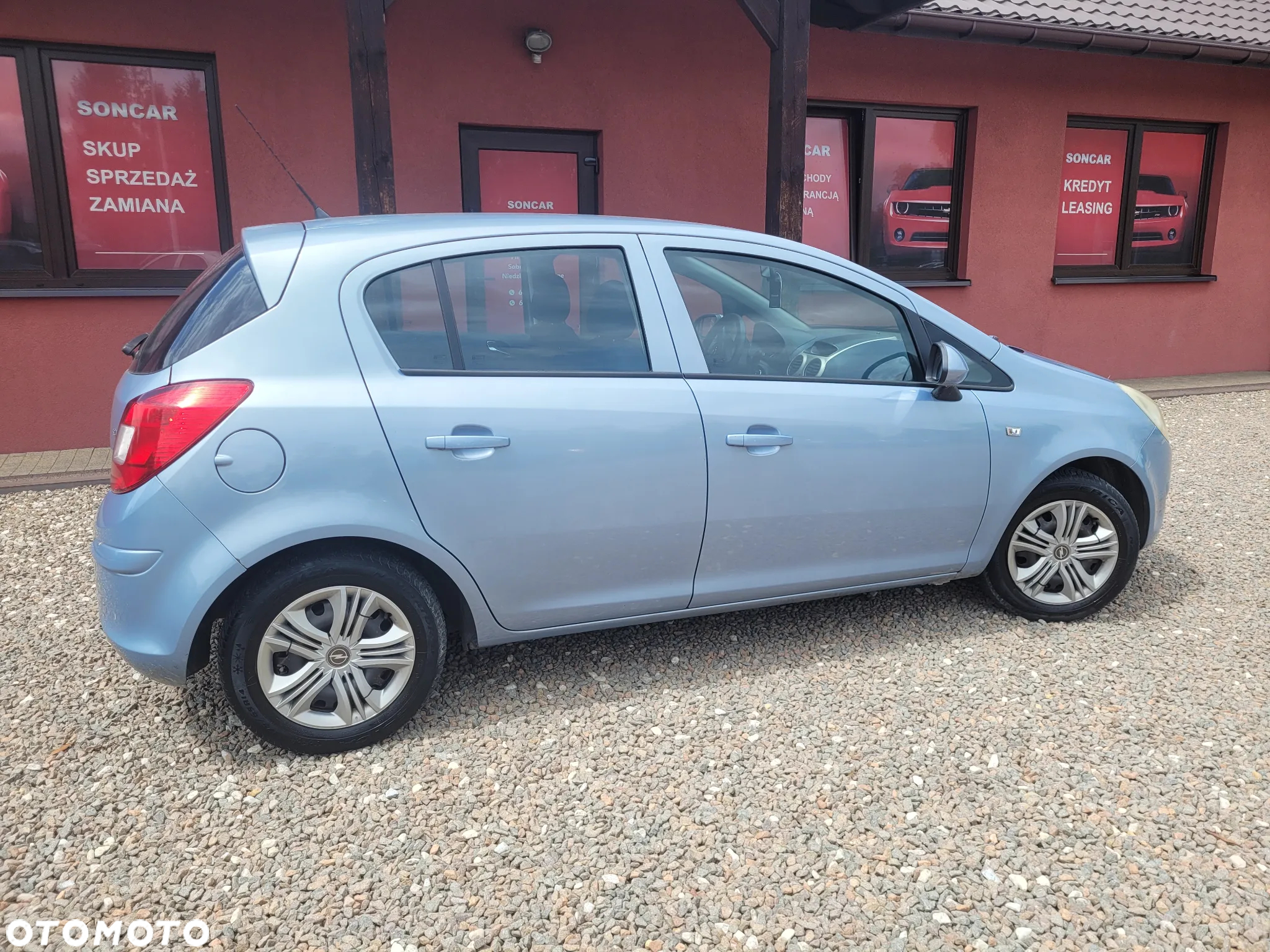 Opel Corsa 1.4 16V Enjoy - 4