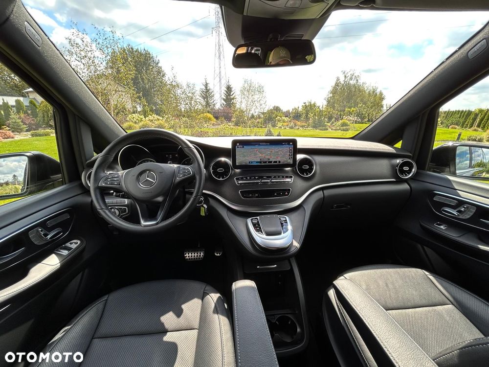 Mercedes-Benz Klasa V 300 d 4-Matic Avantgarde 9G-Tronic - 23
