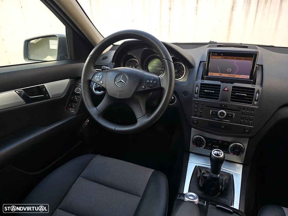Mercedes-Benz C 220 CDi Avantgarde BlueEfficiency - 41