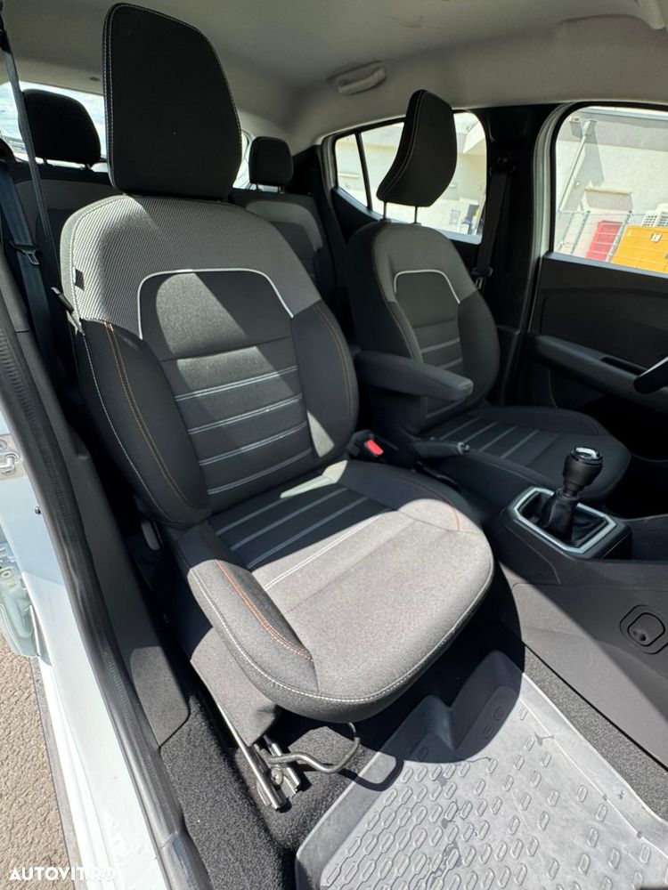 Dacia Sandero Stepway TCe 90 MT6 Comfort - 12