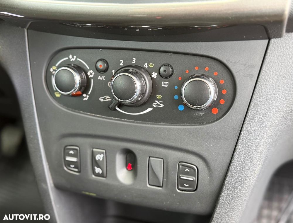 Dacia Logan 1.5 dCi Preference - 9