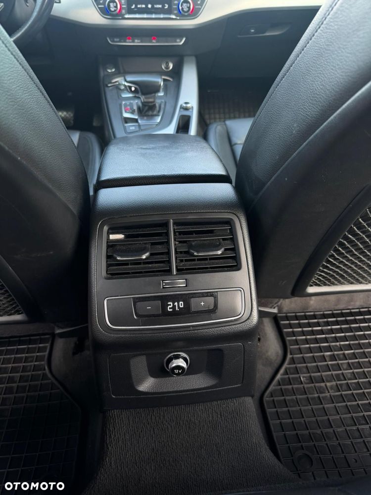 Audi A4 Avant 2.0 TDI S tronic - 20